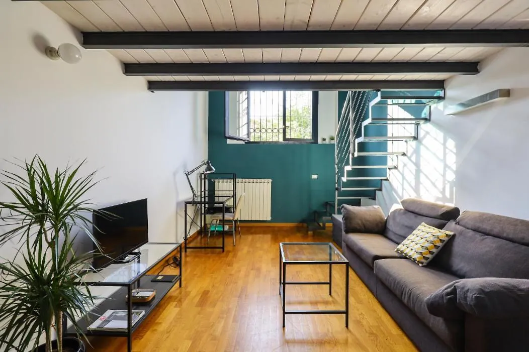 Paki Home Nel Cuore Dei Navigli Di Milano